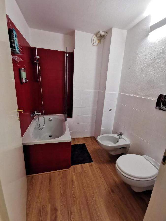 Likehome Milano - Via Scaldasole Loft Милан Экстерьер фото