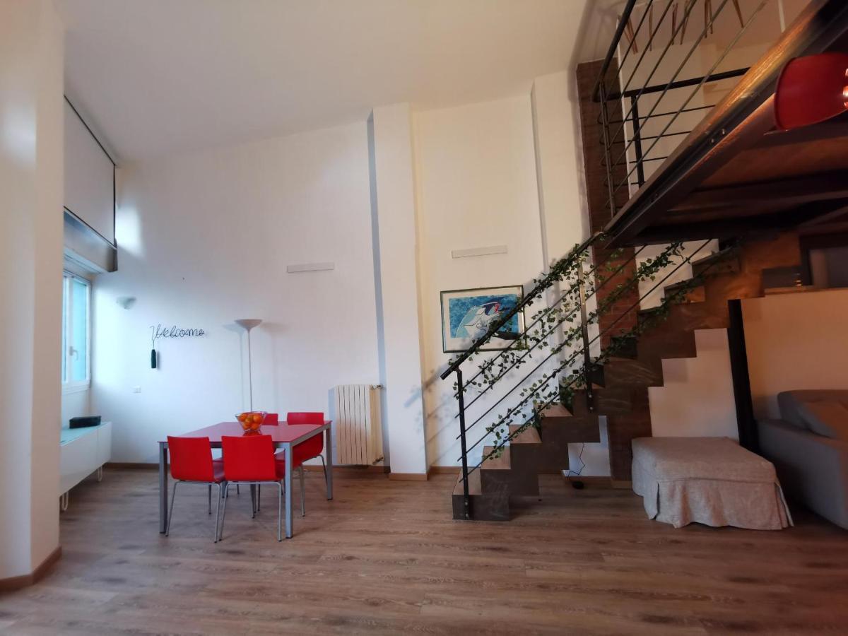 Likehome Milano - Via Scaldasole Loft Милан Экстерьер фото